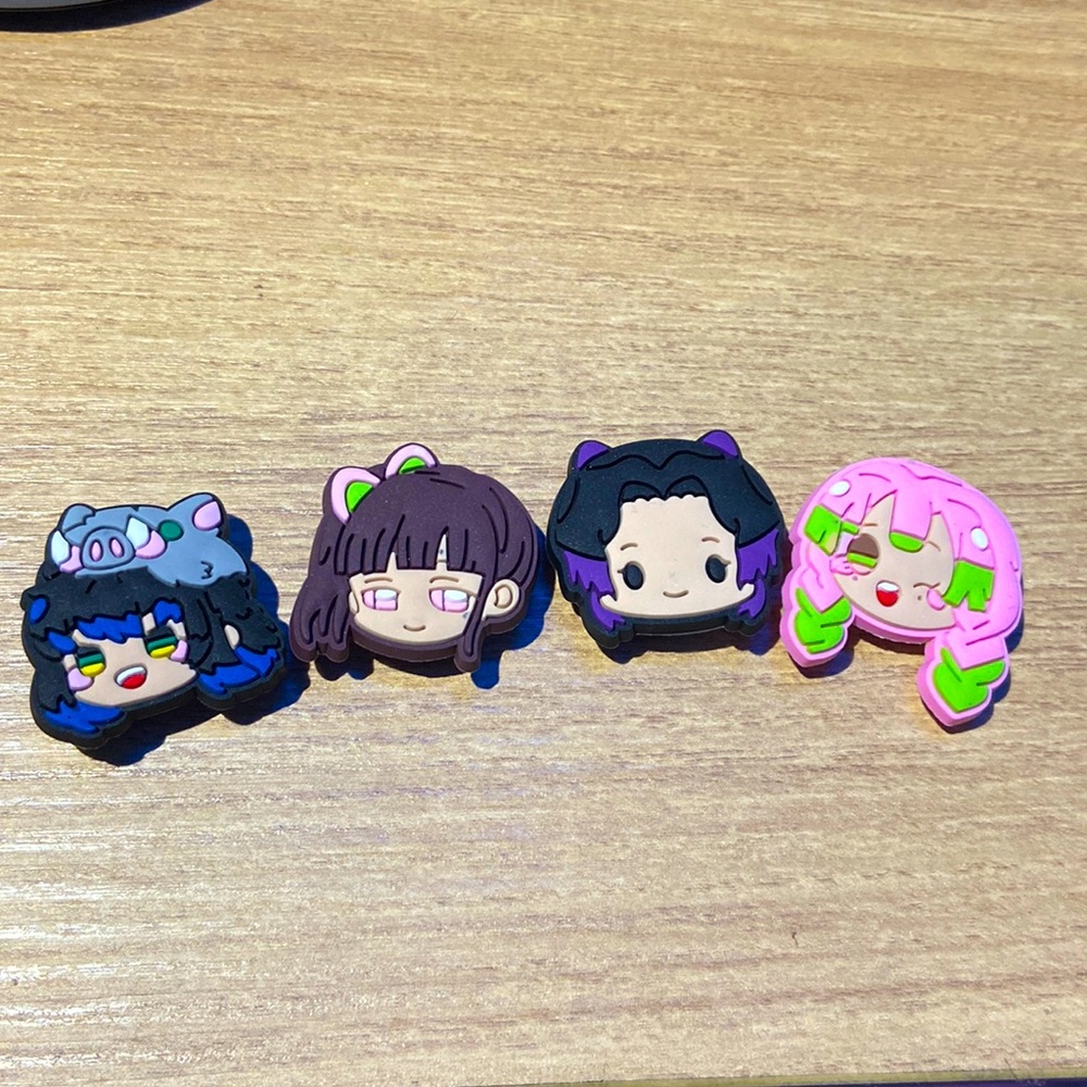 DEMON SLAYER CROC JIBITS